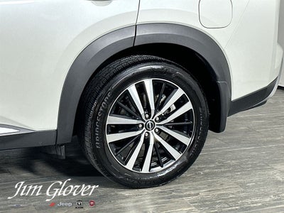 2024 Nissan Pathfinder Platinum FWD