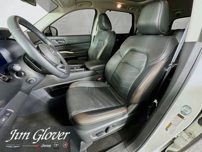 2024 Nissan Pathfinder Platinum FWD