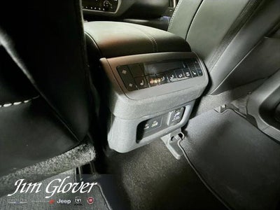 2024 Nissan Pathfinder Platinum FWD