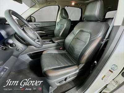 2024 Nissan Pathfinder Platinum FWD