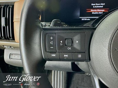 2023 Nissan Pathfinder Platinum FWD