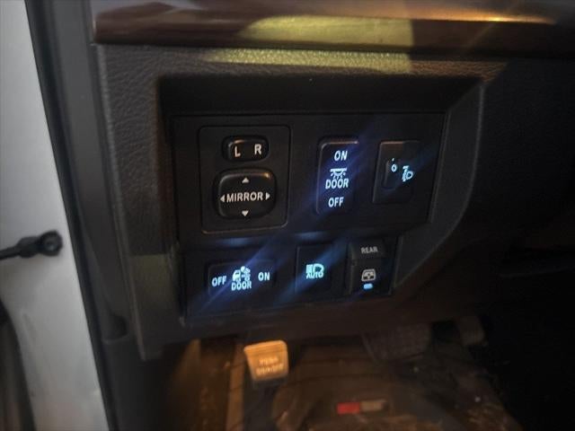 2018 Toyota Tundra Limited 5.7L V8