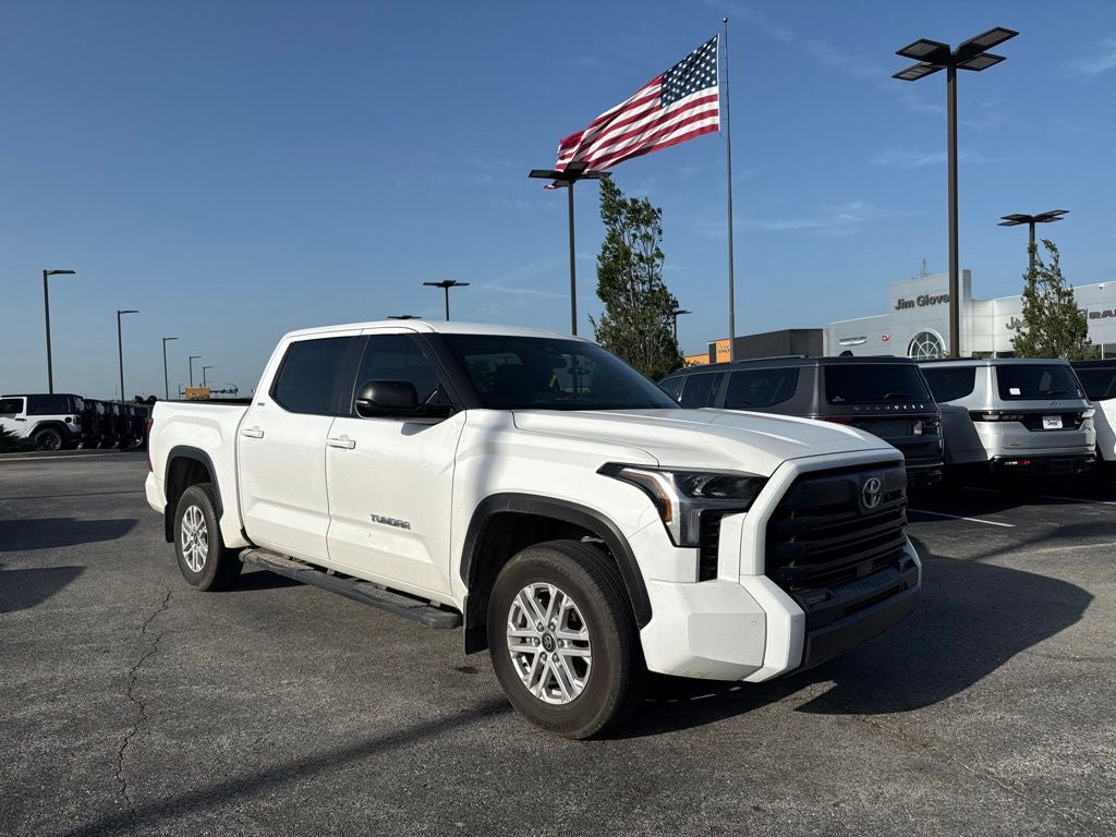 2026 Toyota Tundra SR5 CrewMax 5.5' Bed