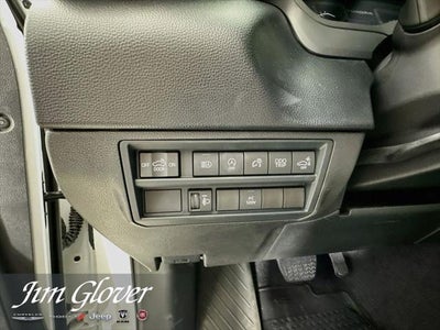 2026 Toyota Tundra SR5 CrewMax 5.5' Bed