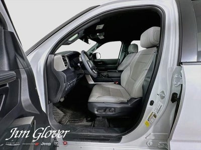 2026 Toyota Tundra SR5 CrewMax 5.5' Bed