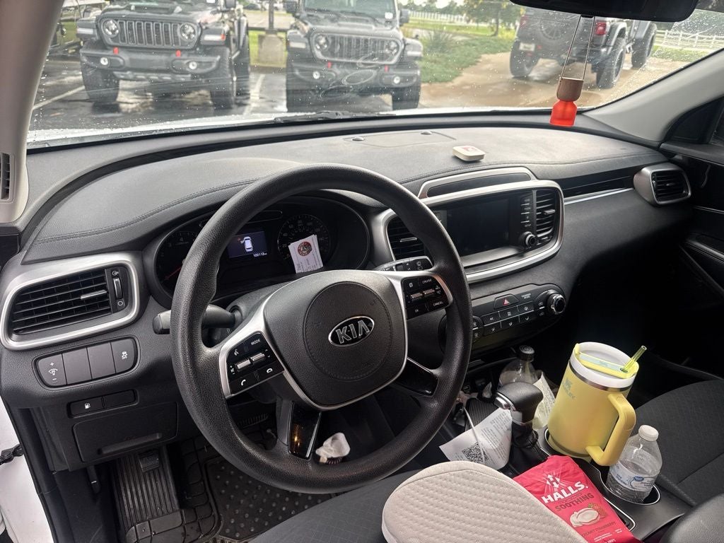 2020 Kia Sorento LX