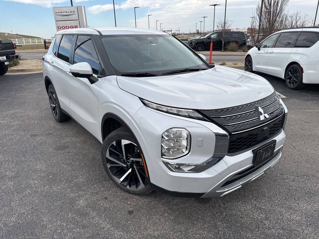 2023 Mitsubishi Outlander SE 2.5 S-AWC