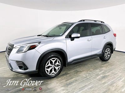 2022 Subaru Forester Premium