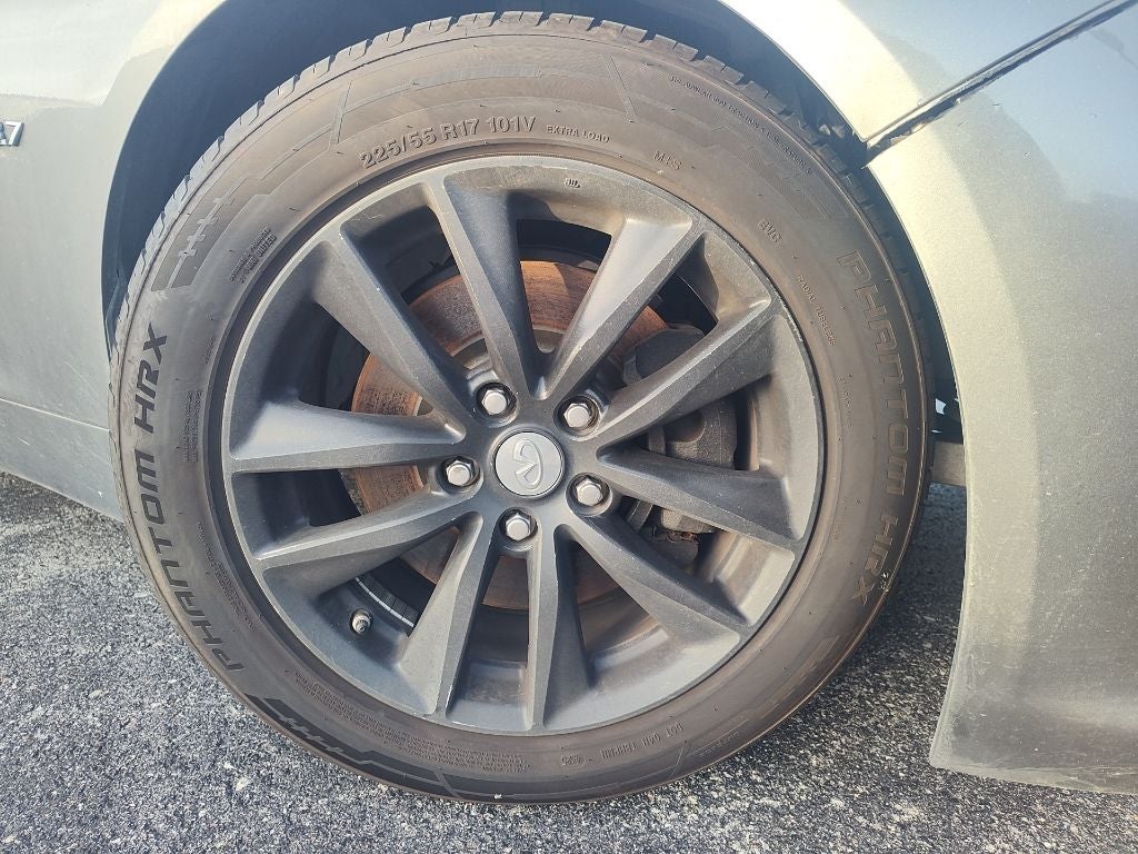 2014 INFINITI Q50 Premium