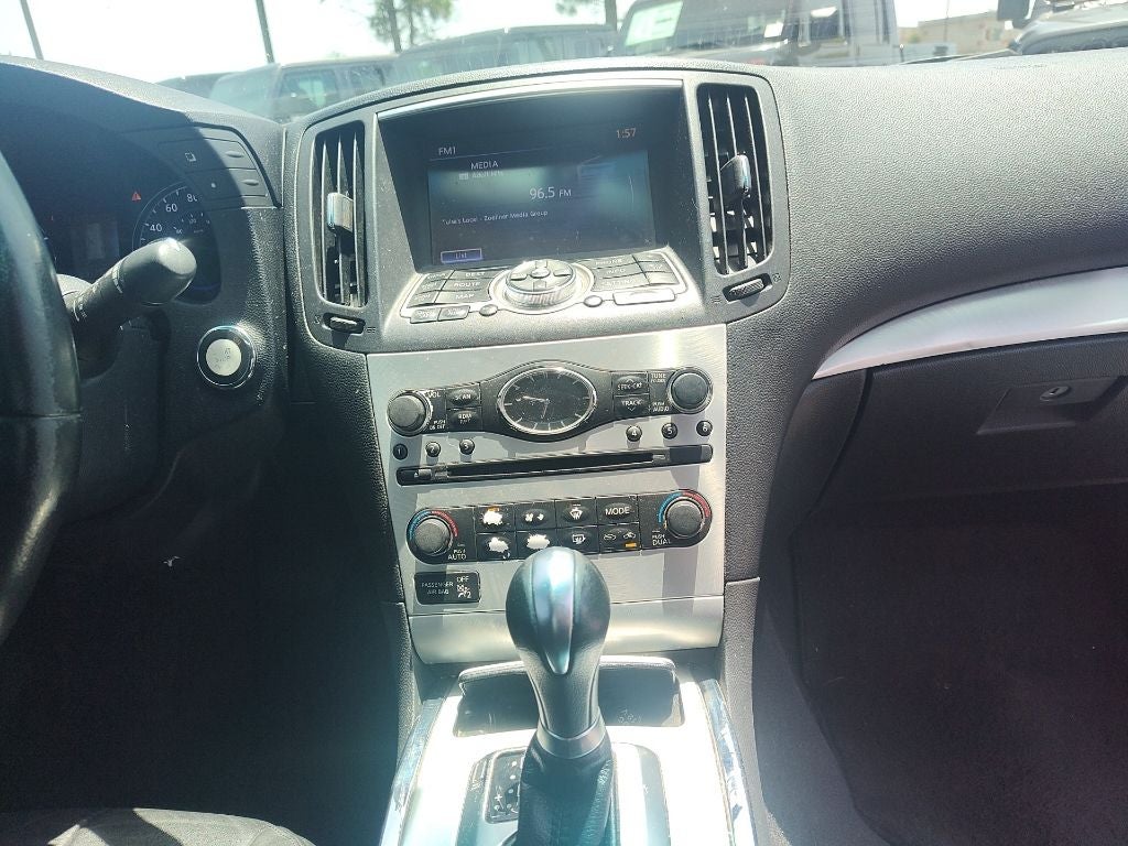 2013 INFINITI G37 X