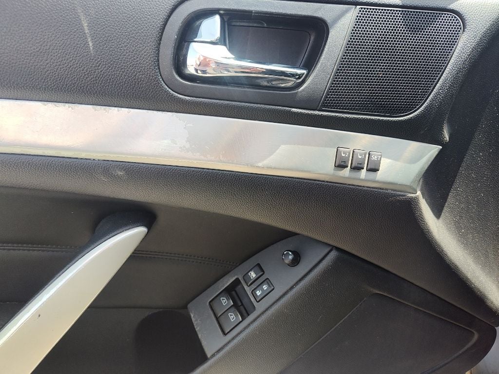 2013 INFINITI G37 X
