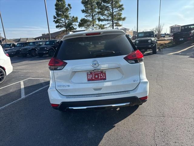 2017 Nissan Rogue SV