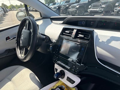 2016 Toyota Prius Three