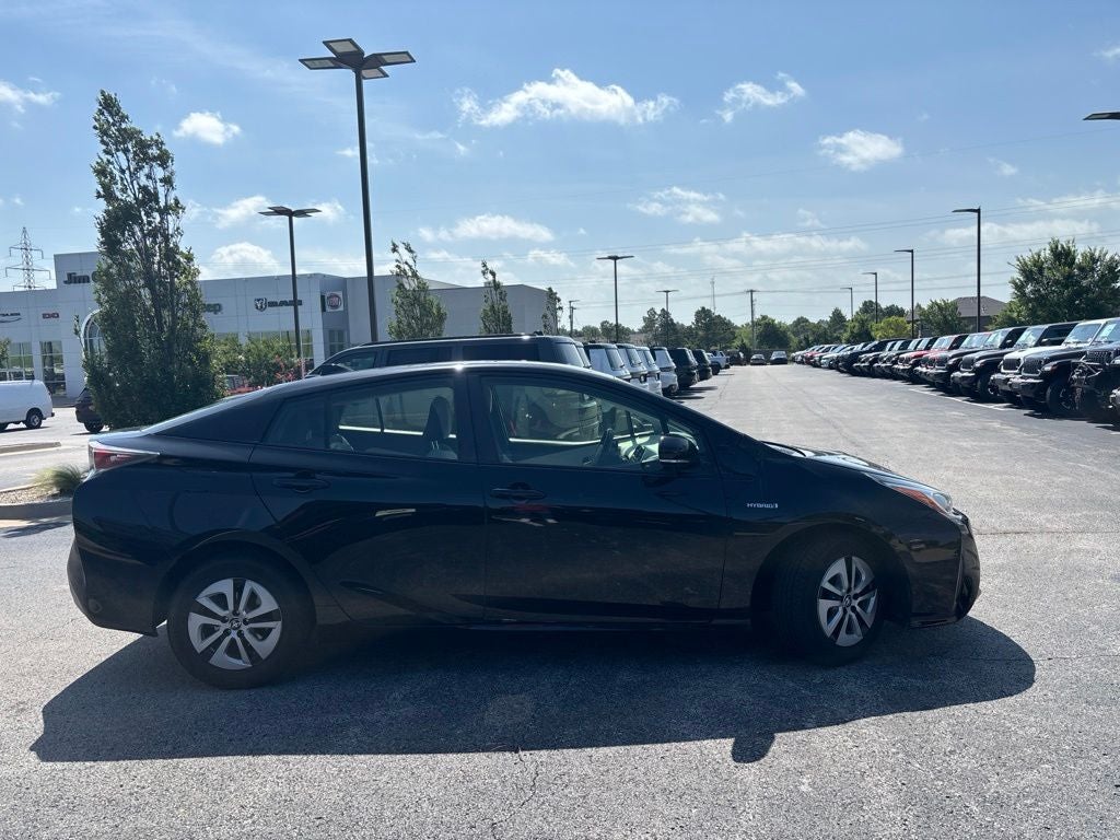 2016 Toyota Prius Three
