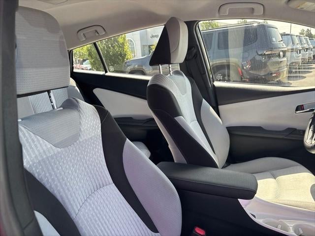 2016 Toyota Prius Three