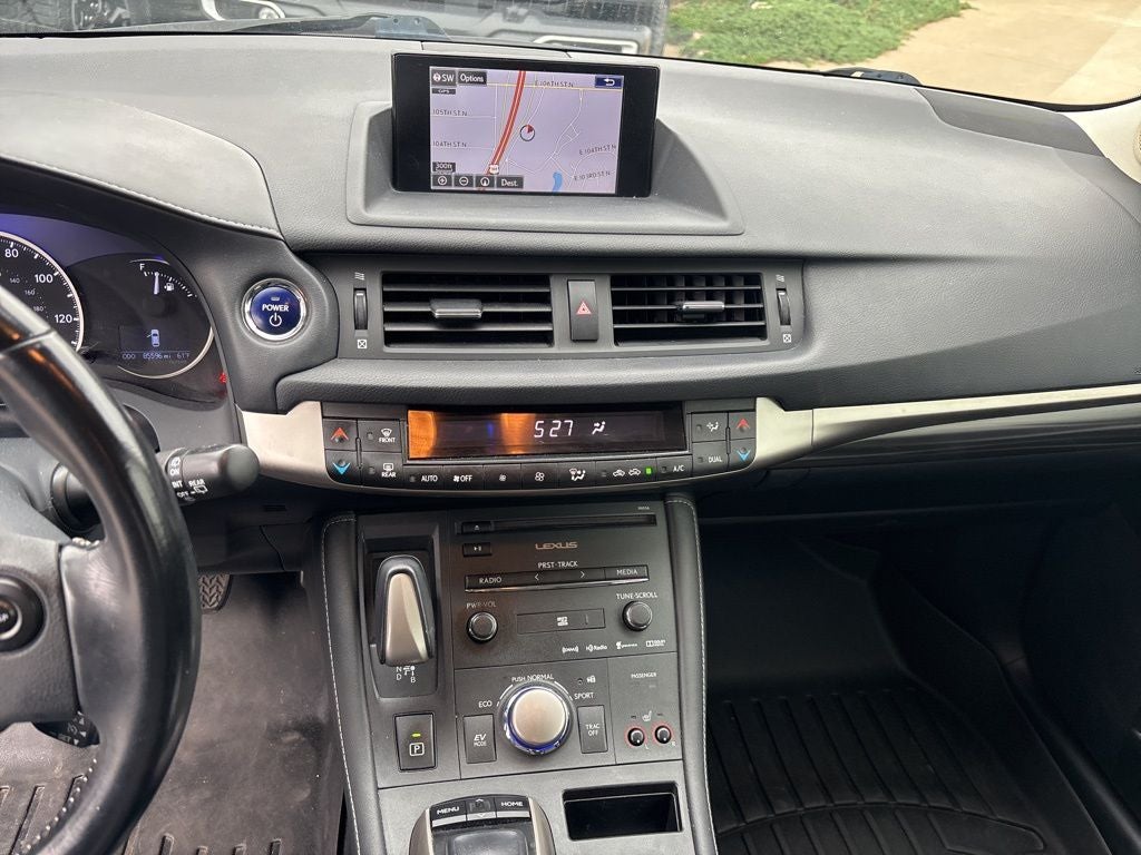 2017 Lexus CT 200h