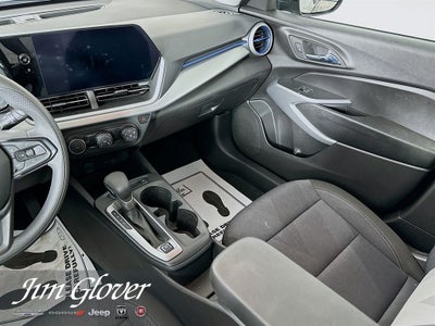 2025 Chevrolet Trax FWD LS