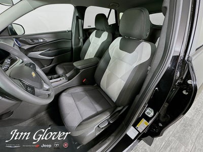 2025 Chevrolet Trax FWD LS