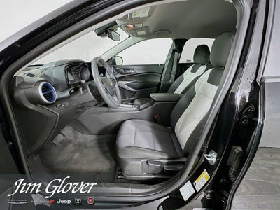 2025 Chevrolet Trax FWD LS