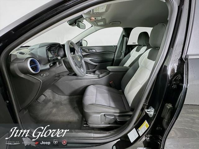 2025 Chevrolet Trax FWD LS