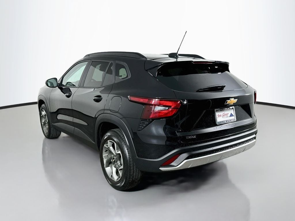 2025 Chevrolet Trax FWD LT