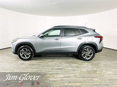 2025 Chevrolet Trax FWD LT