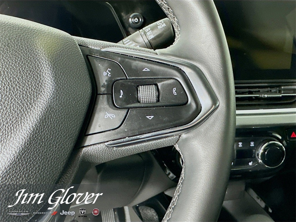 2025 Chevrolet Trax FWD LT