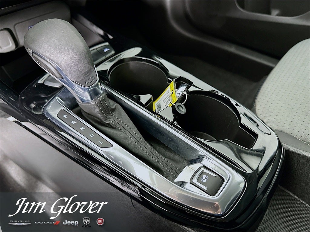 2025 Chevrolet Trax FWD LT