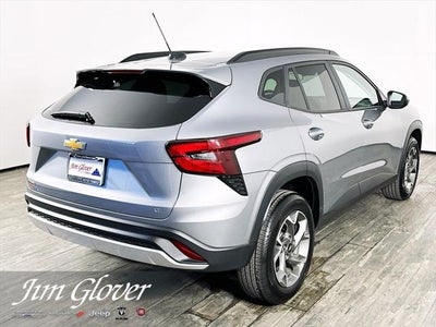 2025 Chevrolet Trax FWD LT