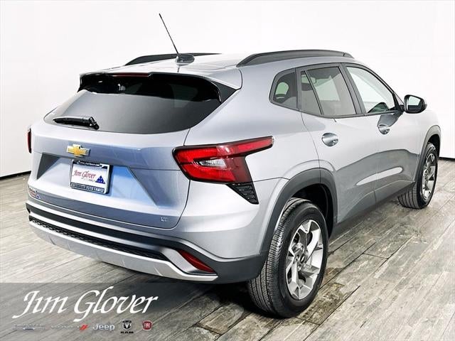 2025 Chevrolet Trax FWD LT