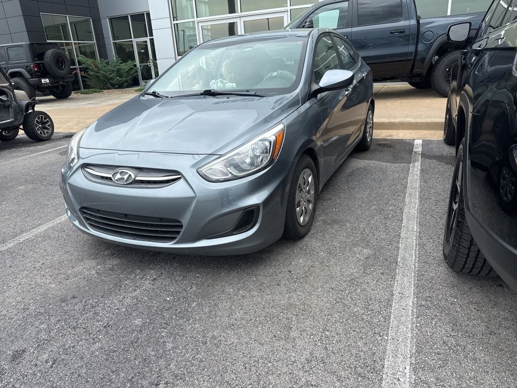2017 Hyundai Accent SE