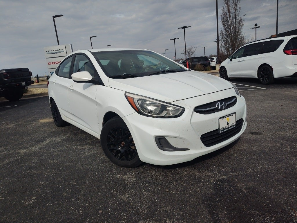 2017 Hyundai Accent SE