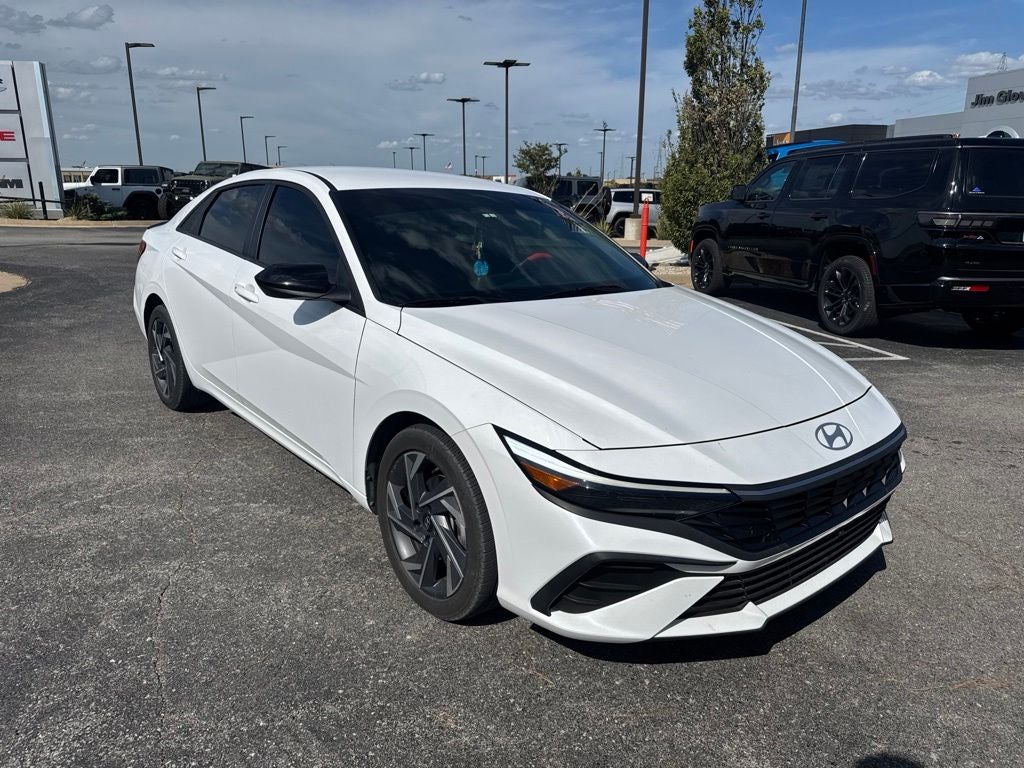 2025 Hyundai Elantra SEL Sport