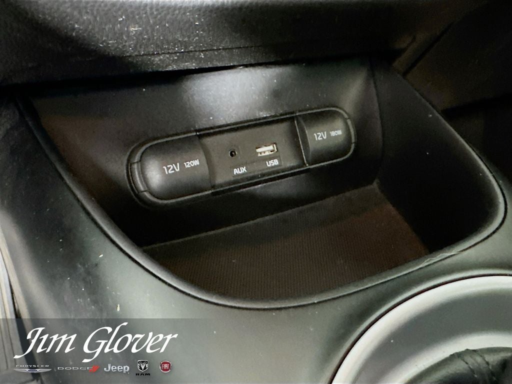 2017 Kia Soul Base