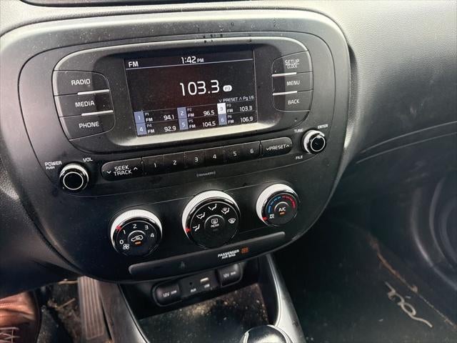 2017 Kia Soul Base