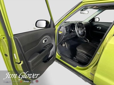 2017 Kia Soul Base