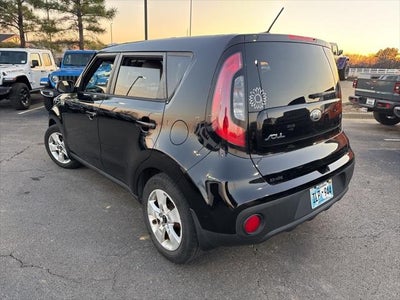 2017 Kia Soul Base