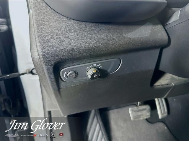 2022 Buick Envision FWD Essence