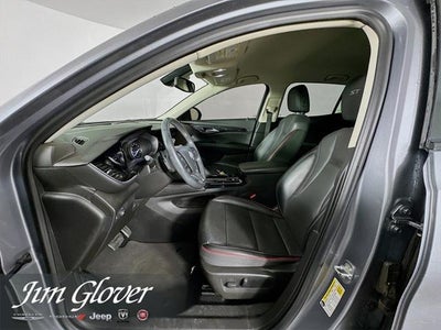 2022 Buick Envision FWD Essence