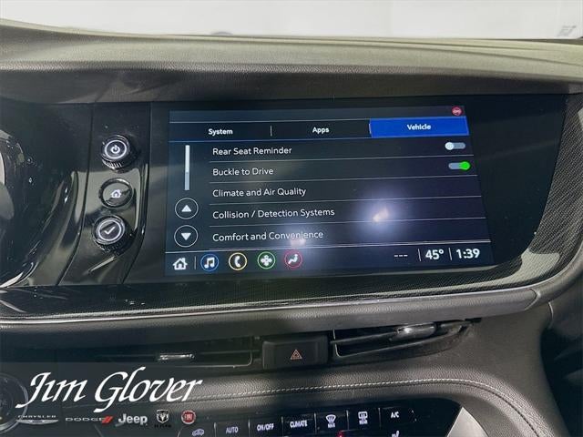 2022 Buick Envision FWD Essence