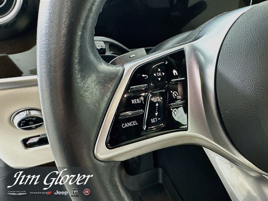 2023 Mercedes-Benz GLC SUV