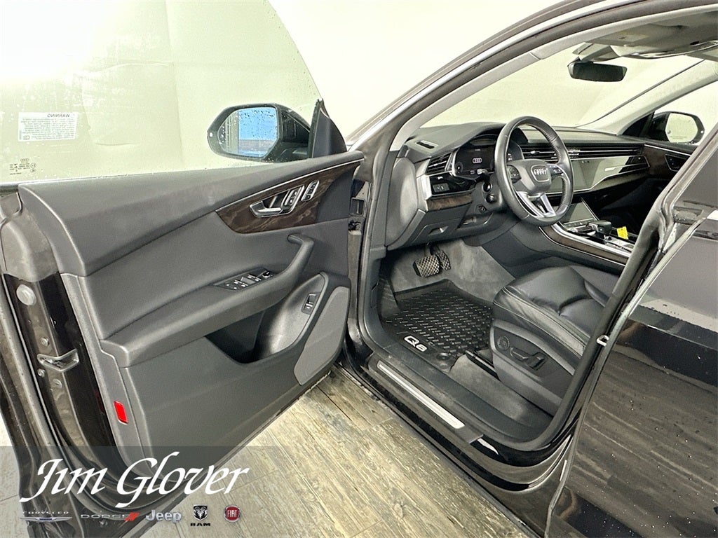 2019 Audi Q8 55 Premium