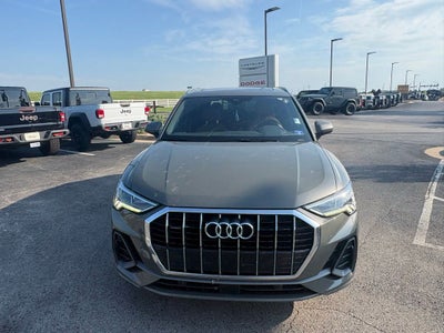 2020 Audi Q3 Premium Plus 45 TFSI S line quattro Tiptronic