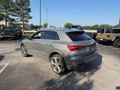 2020 Audi Q3 Premium Plus 45 TFSI S line quattro Tiptronic