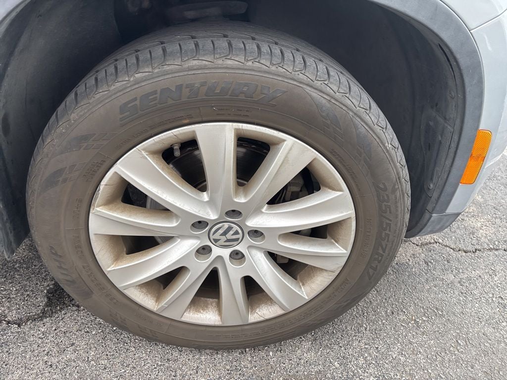 2009 Volkswagen Tiguan SE