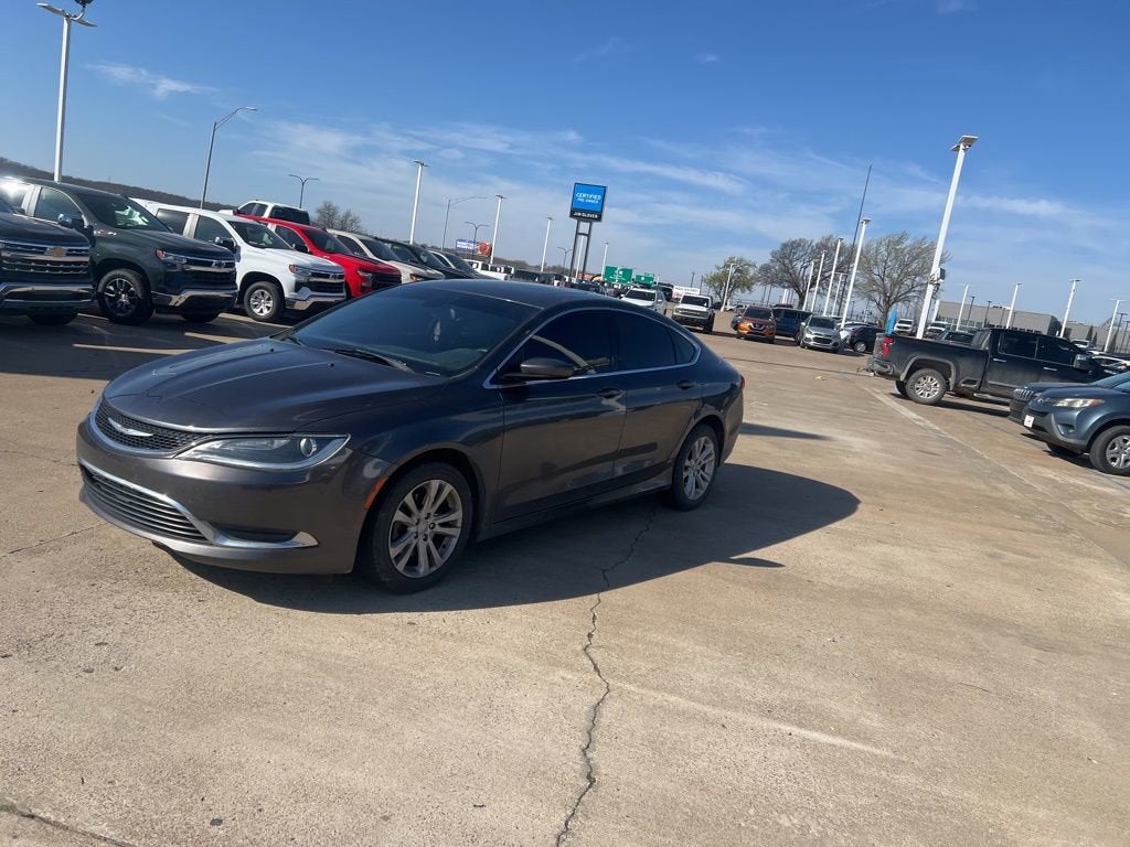 2016 Chrysler 200 Limited