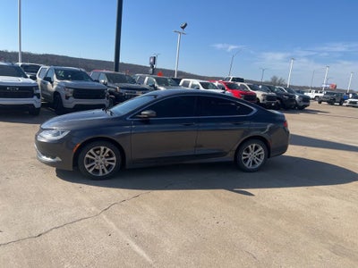 2016 Chrysler 200 Limited