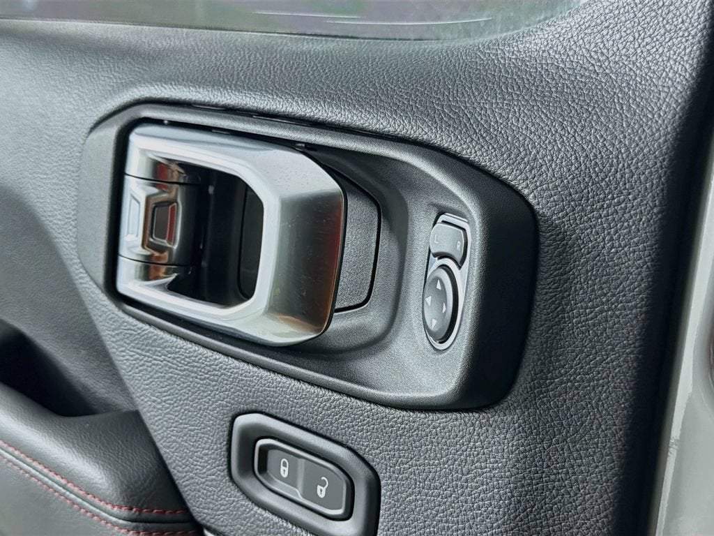 2023 Jeep Wrangler Rubicon Farout