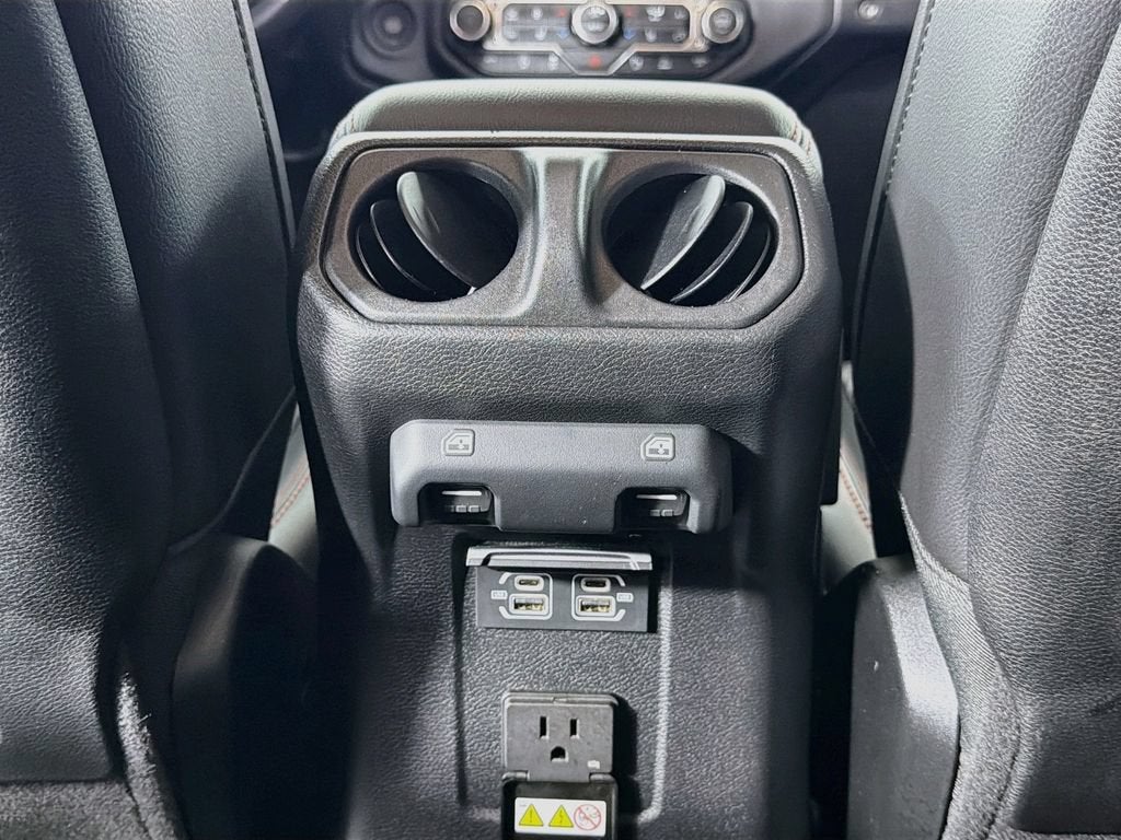 2023 Jeep Wrangler Rubicon Farout