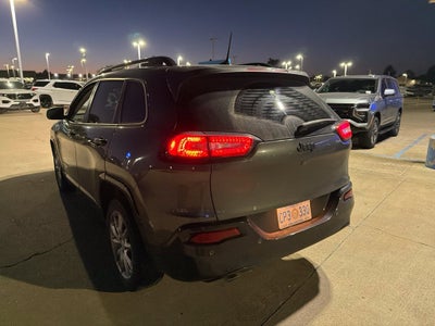 2018 Jeep Cherokee Latitude Tech Connect